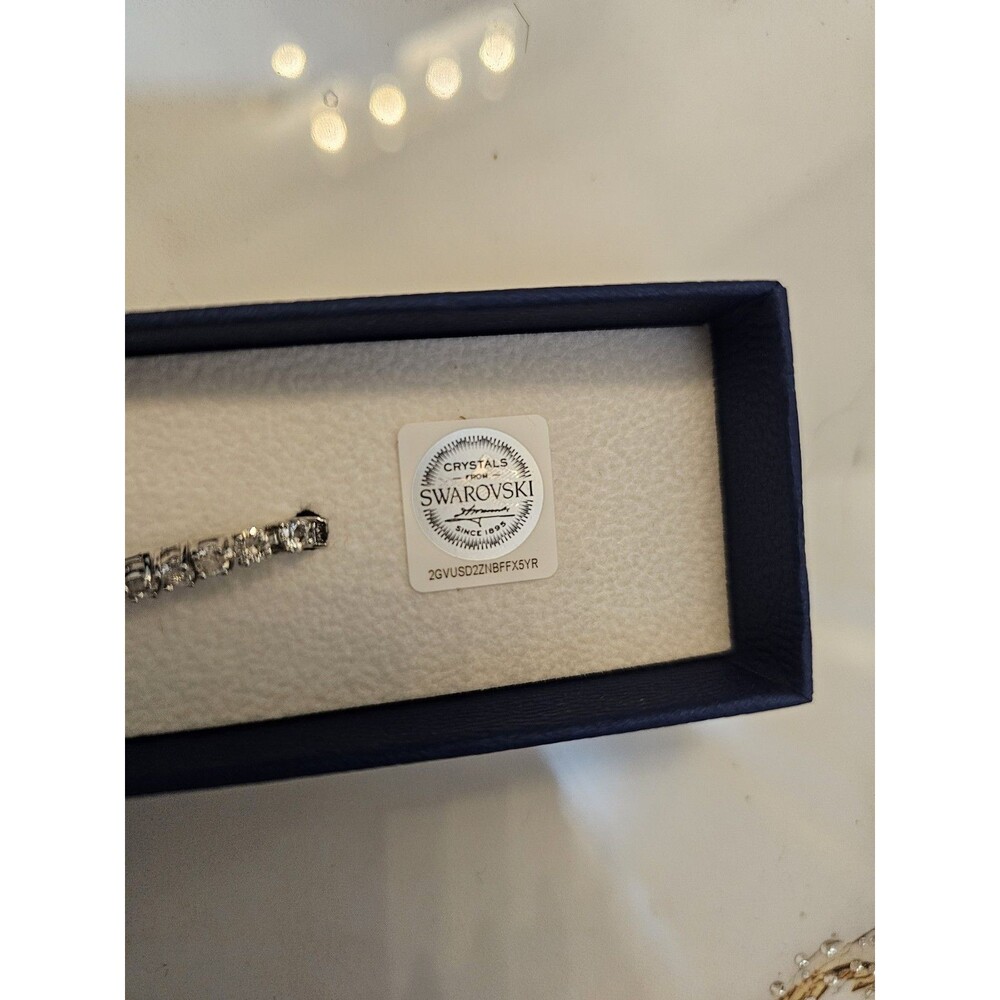 Aura Swarovski Crystals Tennis Bracelet Silver Tone Round White Stones in Box